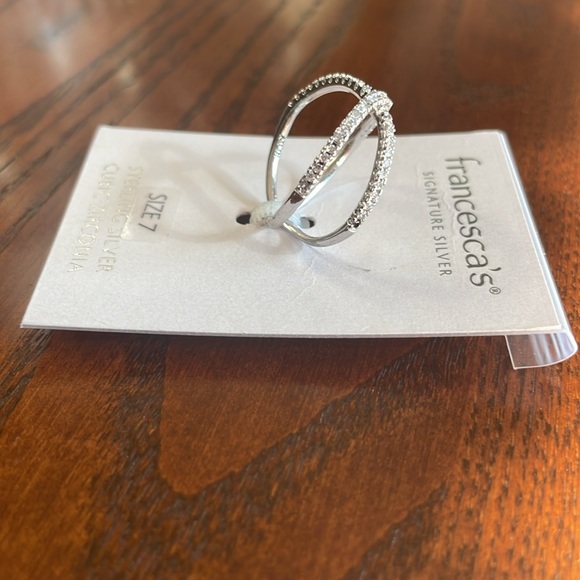 Francesca’s X Shaped Signature Silver Ring Size 7 Sterling Silver Cubic Zirconia - Picture 7 of 9